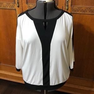 Chico’s size 3 knit top